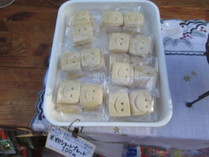 2022年森のワークショップとフリマ　カフェフルール　グルテンフリークッキー