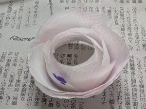 2026年8月6日哲学っぽいものを考える会特別編「色ってなんだろう？」ペーパーフラワー